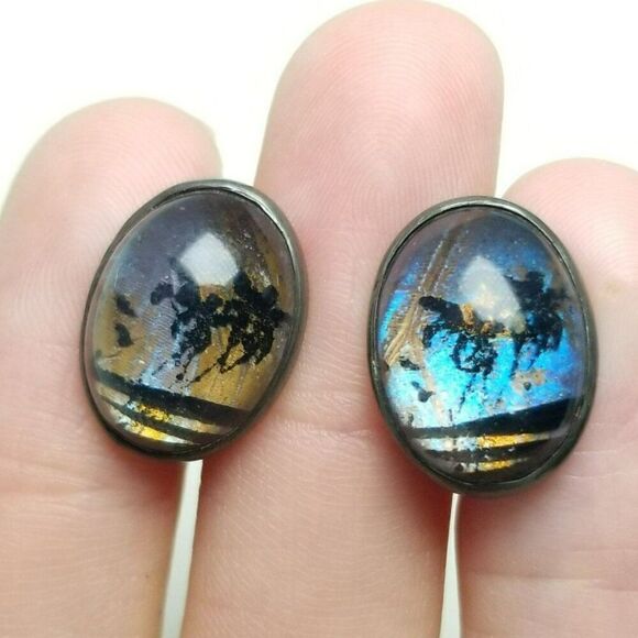 Vintage Butterfly Wing Palm Tree Design Oval Cabochon ClipOn Screw Back Earrings - Picture 1 of 7